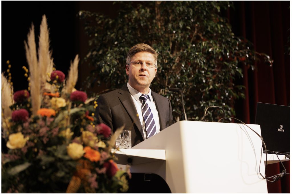 20251114-193346 - Reiner Voss  - view_RPTU_Bauingenieure141125rv081.jpg